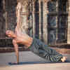 ​Vasisthasana (Side Plank)