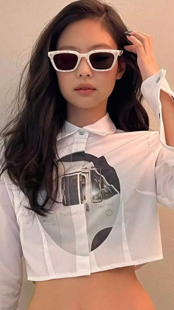 Jennie Kim Photos