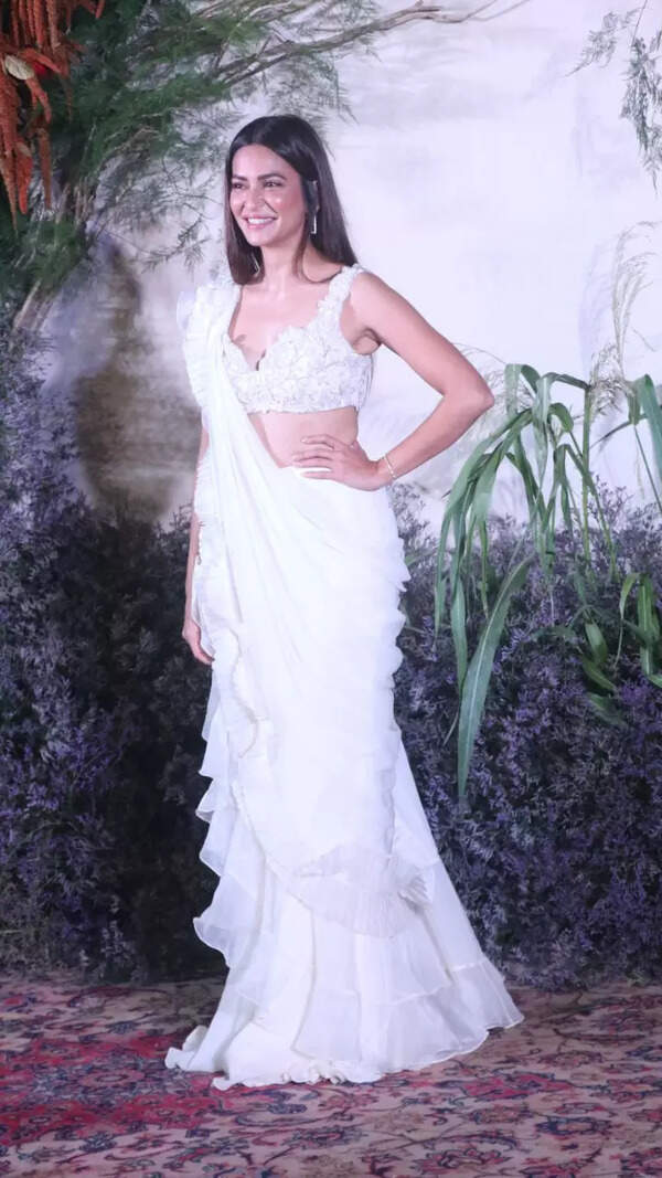 Kriti Kharbanda Wallpapers