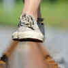 But physical performance like changes in walking style can help with early diagnosis