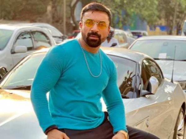 Ajaz Khan Photos