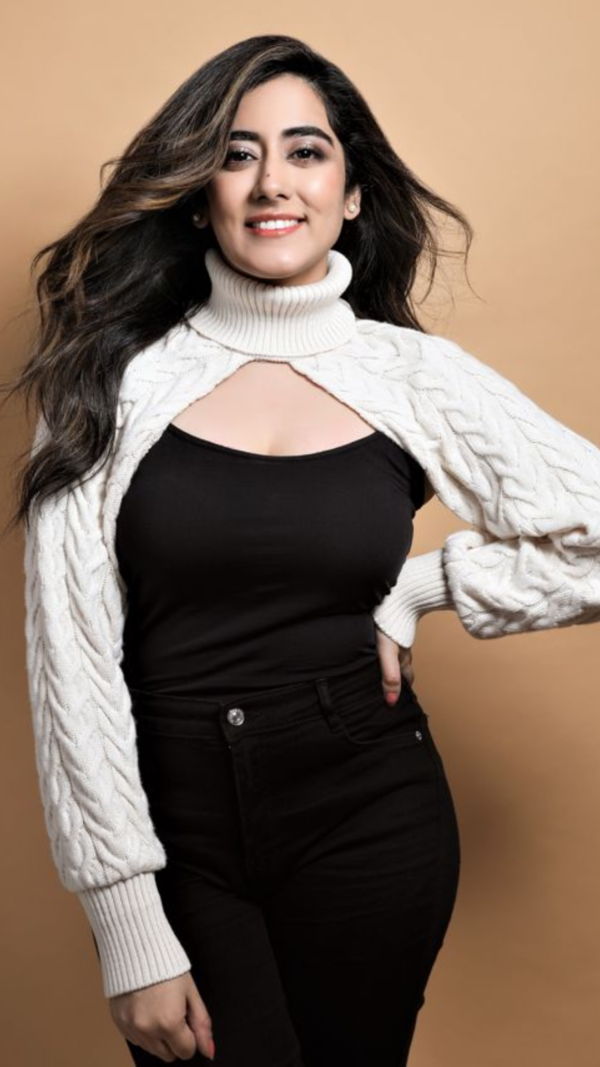 Jonita Gandhi Pictures