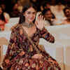 Mrunal Thakur steals the show as she grooves to the songs from ‘Sita Ramam’ and ‘Pushpa’, among others!