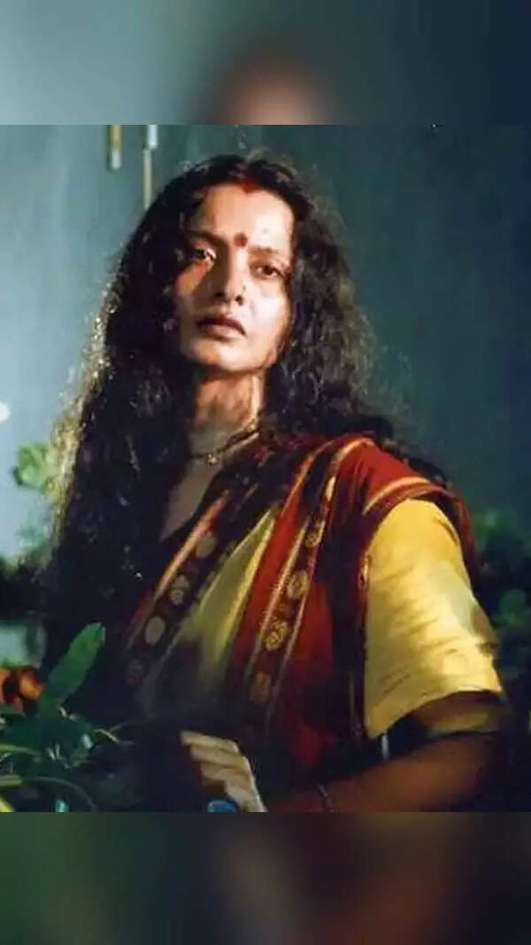 Aastha. Photos