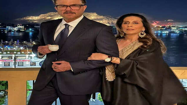 Anil Kapoor explores Egypt with wife Sunita and his vacation pictures are as dreamy as it gets!