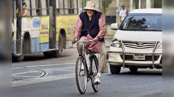 Piku (2014)