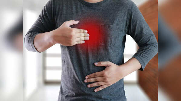 Is there any relation between acid reflux and gallbladder problems?