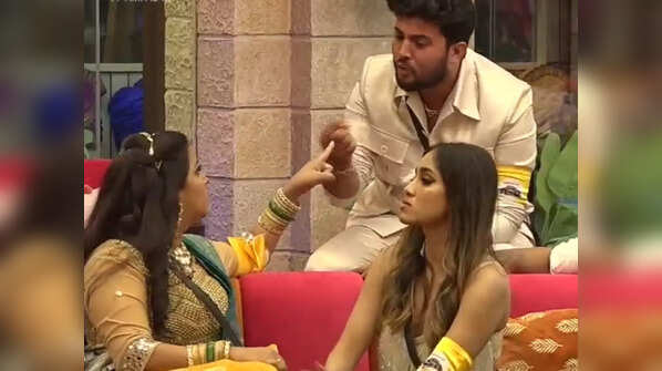 Apurva Nemlekar and Prasad Jawade's fight