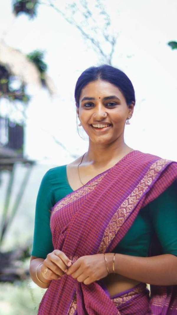 Sapthami Gowda Wallpapers