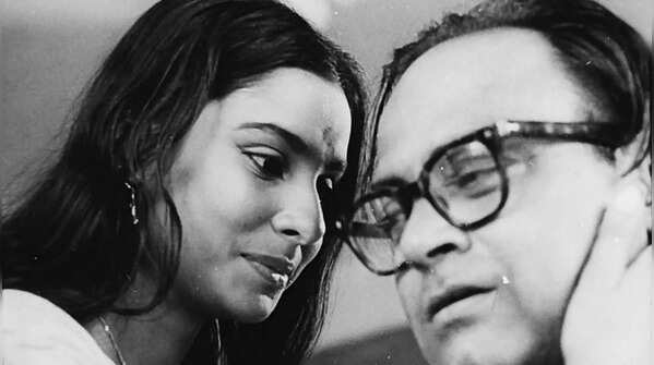 Ishwar in 'Subarnarekha'