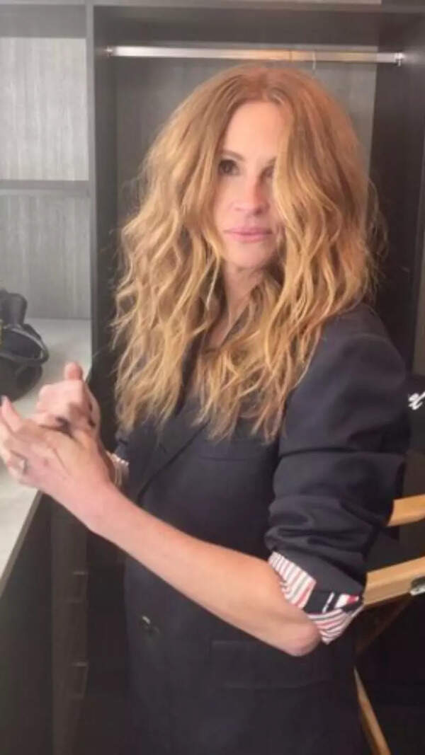 Julia Roberts