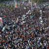Huge turnout in Lahore for PTI's long march