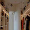 Walk-in-closet