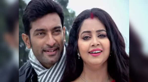 Jeetu Kamal and Tumpa