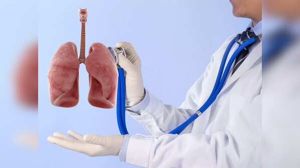 Upper respiratory vs. lower respiratory infection