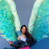 Article image for: Woman with <i class="tbold">wing</i>s