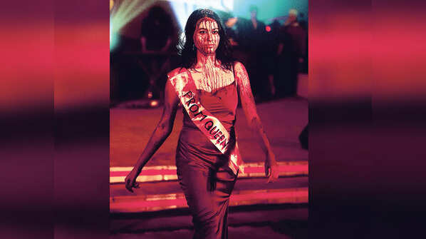 Carrie on, queen!