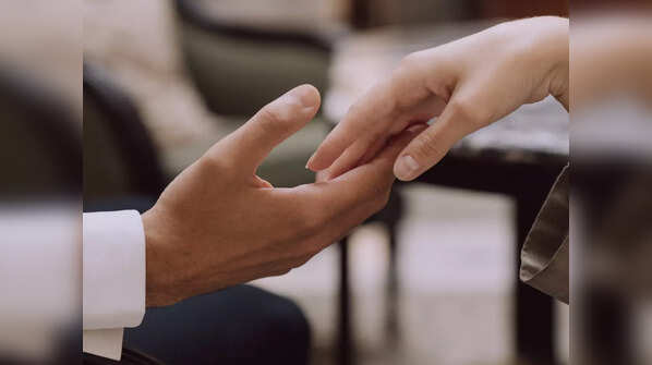 Zodiac signs that fail to heal from their past relationships