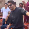 Shoaib shakes a leg to desi tunes