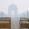 Article image for: Delhi turns into ‘<i class="tbold">gas chamber</i>’ as air quality drops to ‘severe plus’; see pics