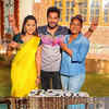 Article image for: Inside pics from <i class="tbold">karthika deepam</i>'s 1500th episode celebration