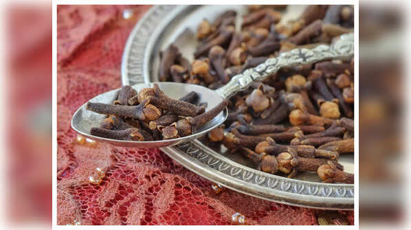 How was Clove used traditionally?