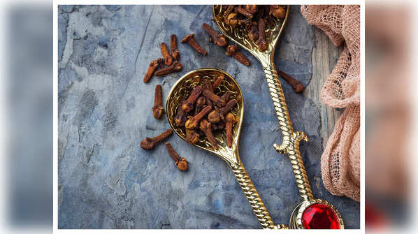 Traditional uses of clove that bring good luck