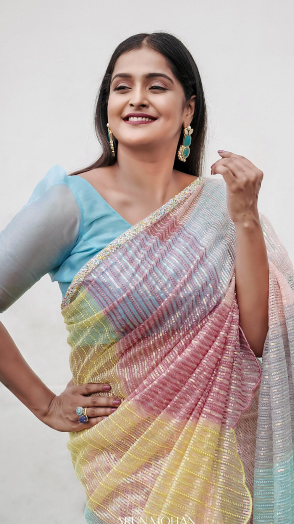 Remya Nambeesan Wallpapers