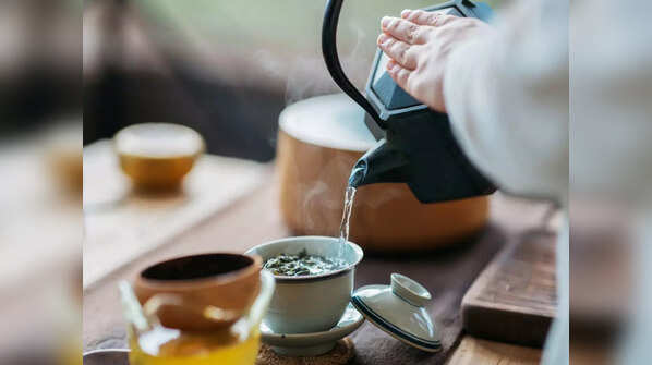 Can Chinese herbal tea help you get pregnant?
