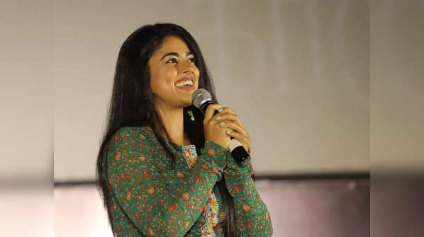 Siddhi Idnani thanks fans for the love