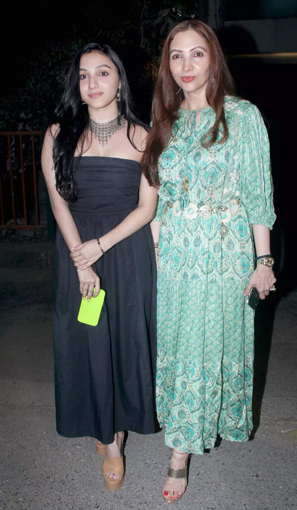 Tanisha Santoshi Images