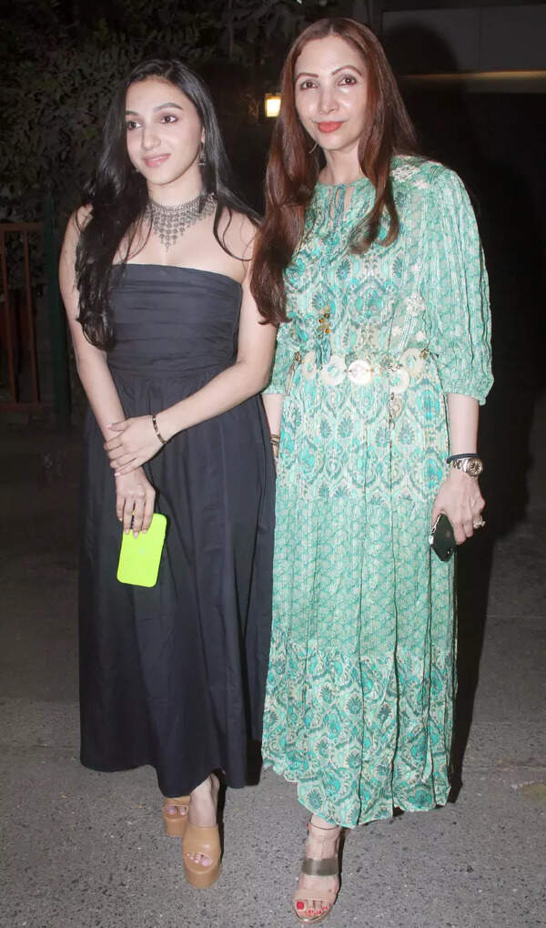Tanisha Santoshi Photos