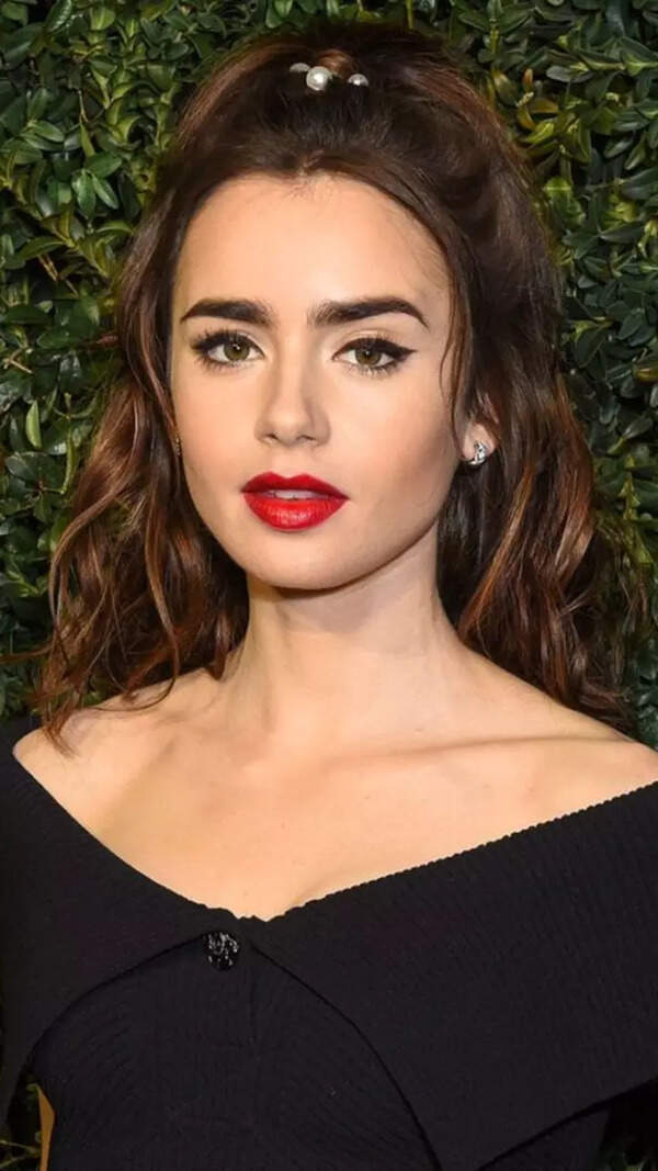 Lily Collins Stills