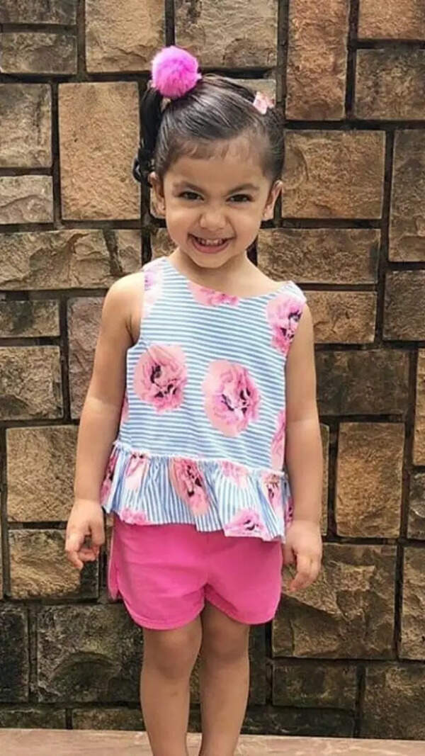 Misha Kapoor Wallpapers