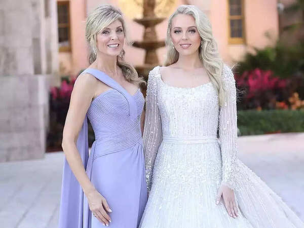 Marla Maples Photos