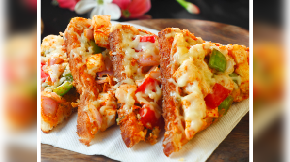 Grilled masala toast
