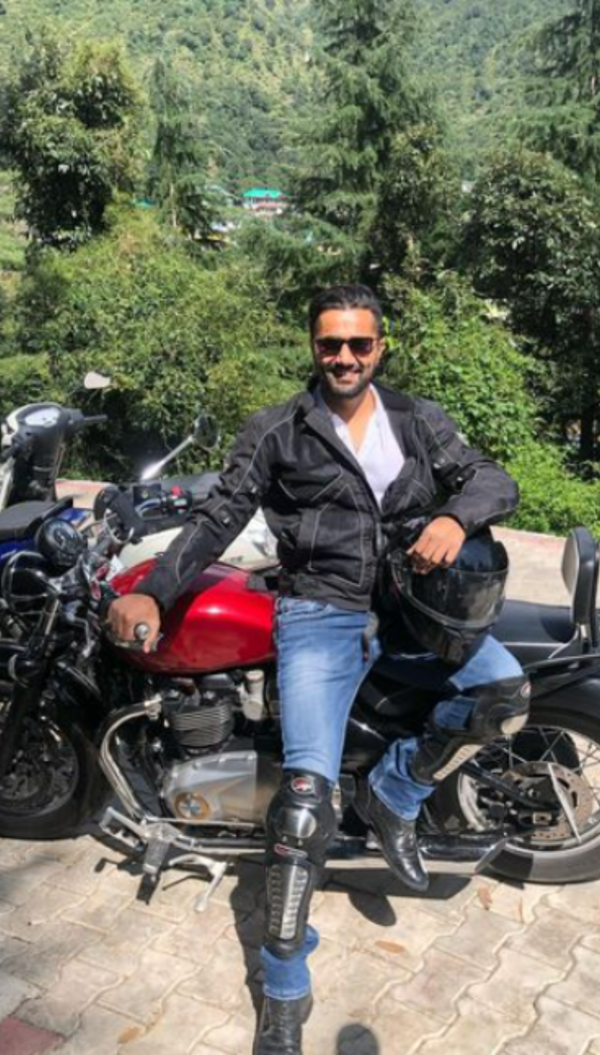 Vishal Karwal Pictures