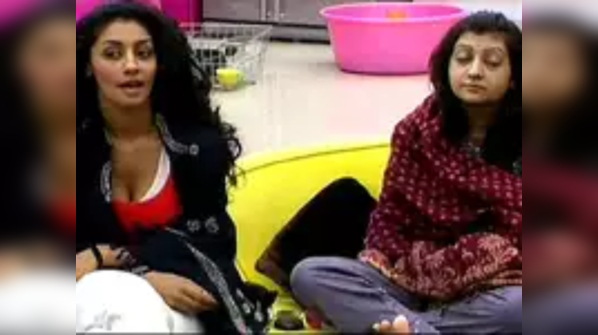 Mahek Chahal - Juhi Parmar