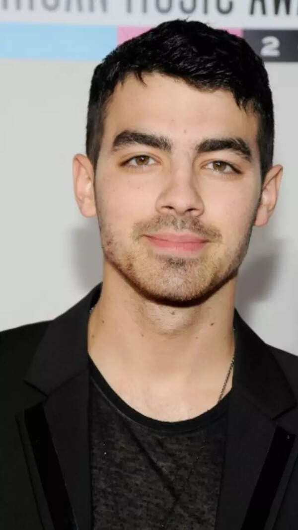 Joe Jonas Wallpapers