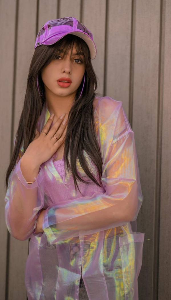 Riva Arora Pictures