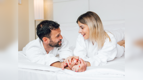 Look into each other’s eyes