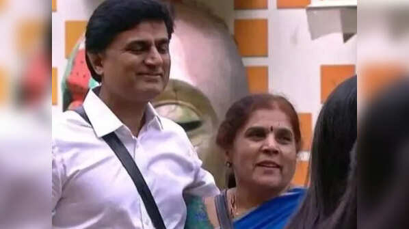 Prashanth Sambargi's mother's powerpack entry