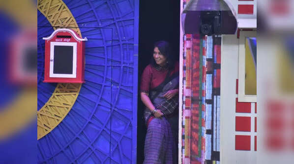 When Divya Uruduga and Deepika Das mistook Rakesh's mother as Arun Sagar's wife