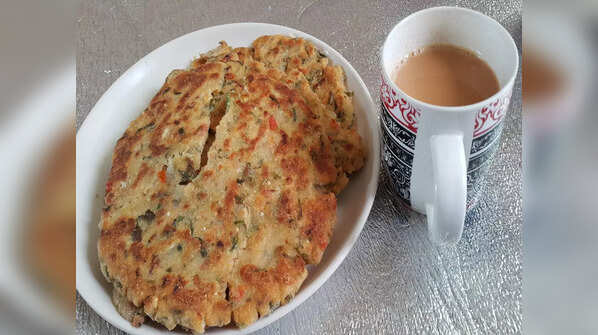 Jowar and ragi paratha