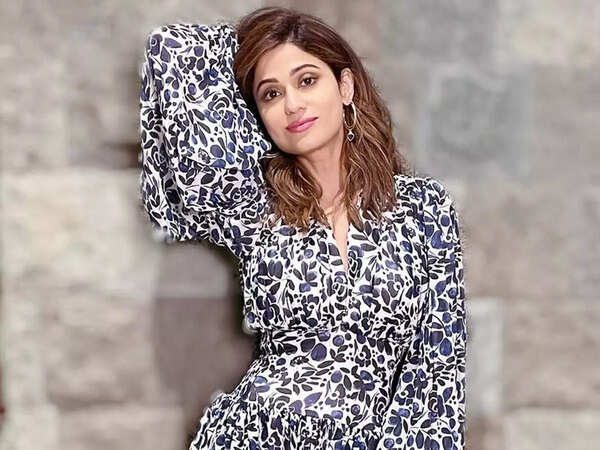 Shamita Shetty Wallpapers