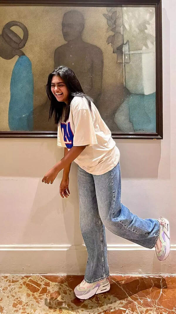 Nimisha Sajayan Photos