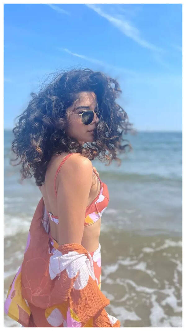 Mithila Palkar Photos