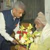 Article image for: Jaishankar visits family of Mahakavi Subramania <i class="tbold">bharathi</i> in Kashi