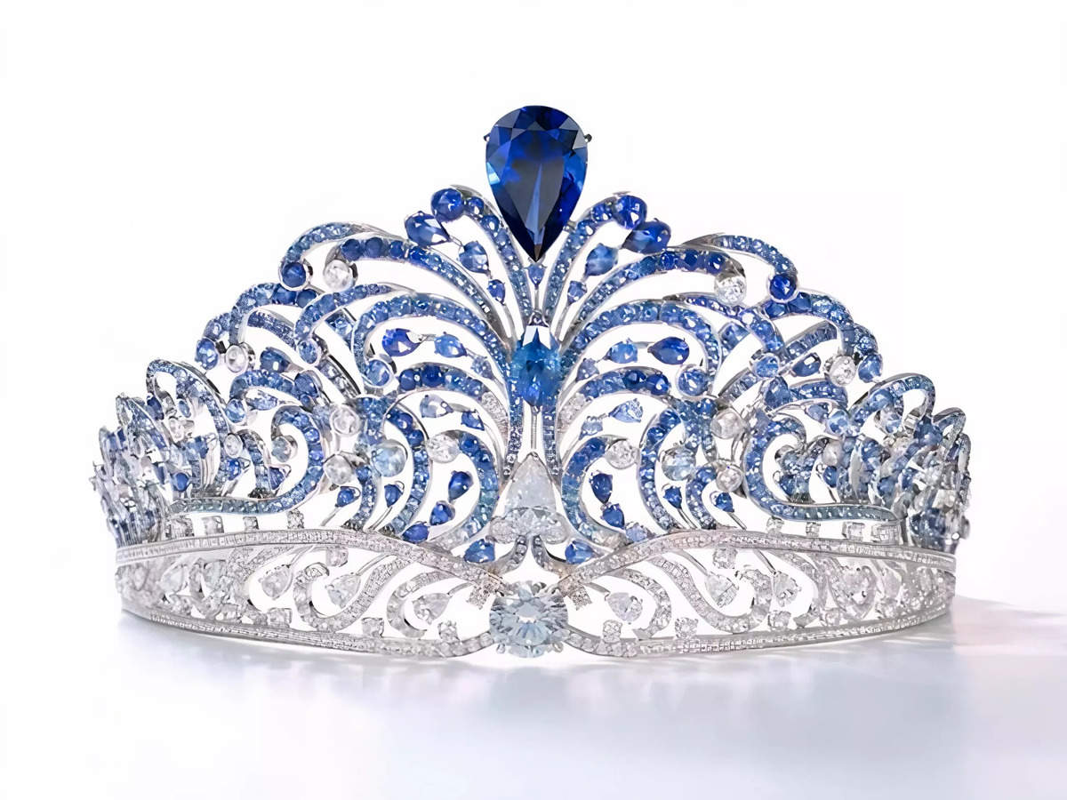 Miss Universe unveils the new Mouawad crown - A new crown for a ...