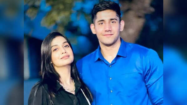 Divya Agarwal-Varun Sood